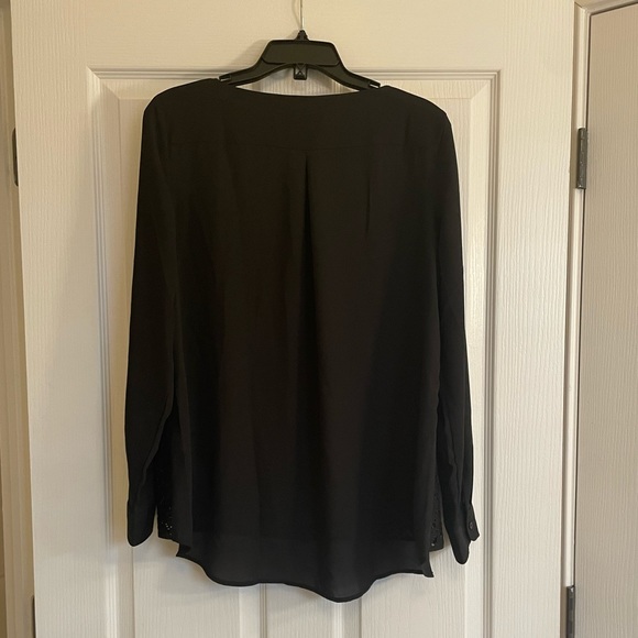 NWT BANANA REPUBLIC Black Long Sleeved Sheer Cut Out Detailed Blouse - Picture 10 of 11